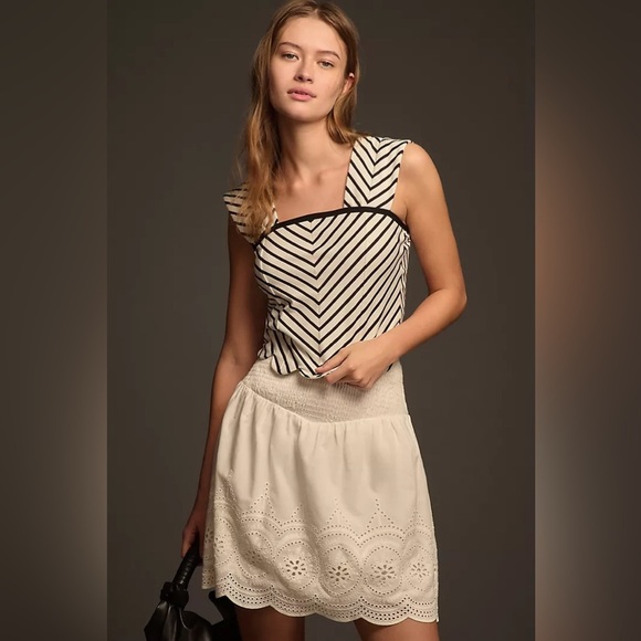 MAEVE by ANTHROPOLOGIE Square Neck Cropped Tee in Crème - Picture 1 of 10